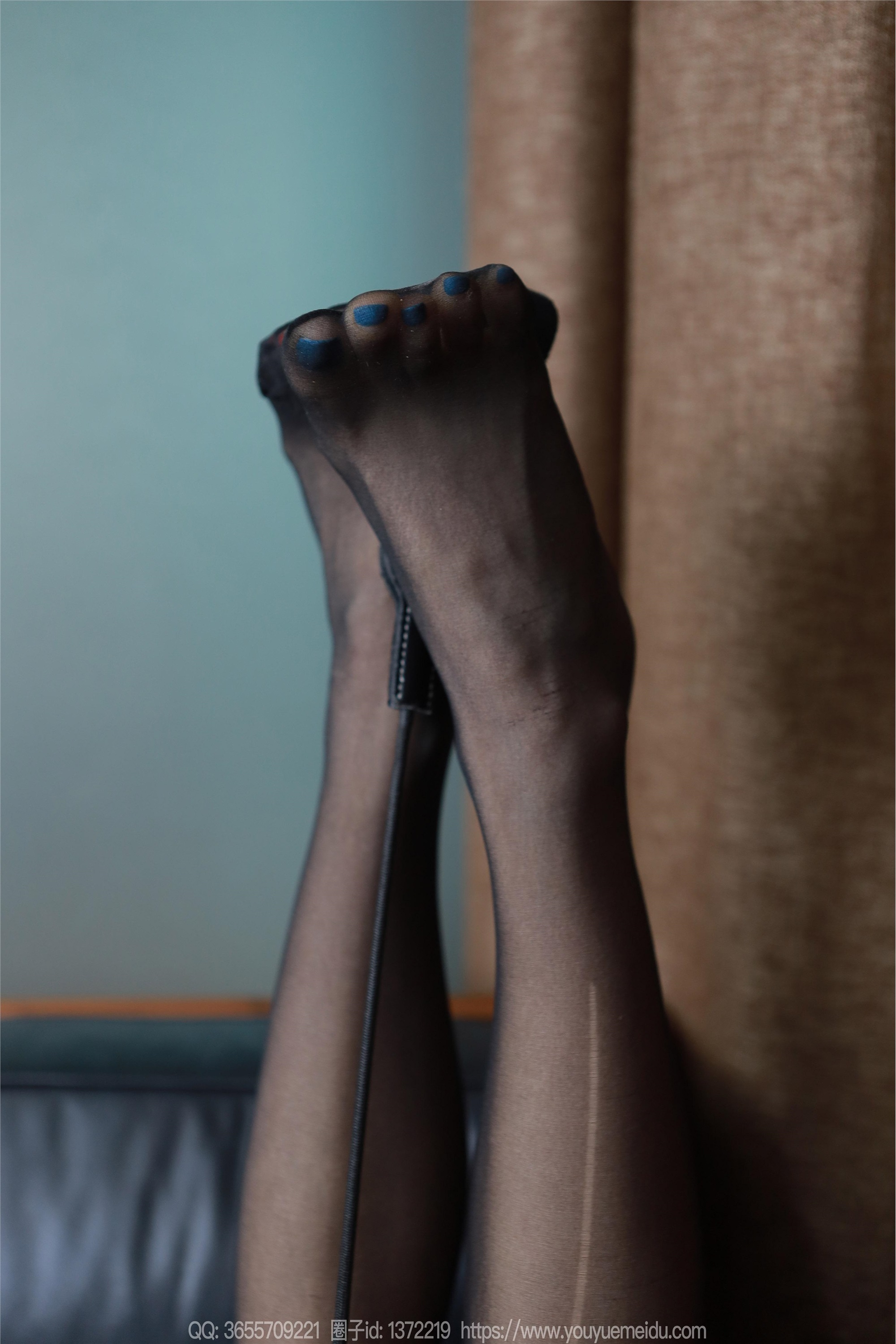 IESS异思趣向  2024.04.12 丝享家 1714 兔兔《魅惑黑衣》